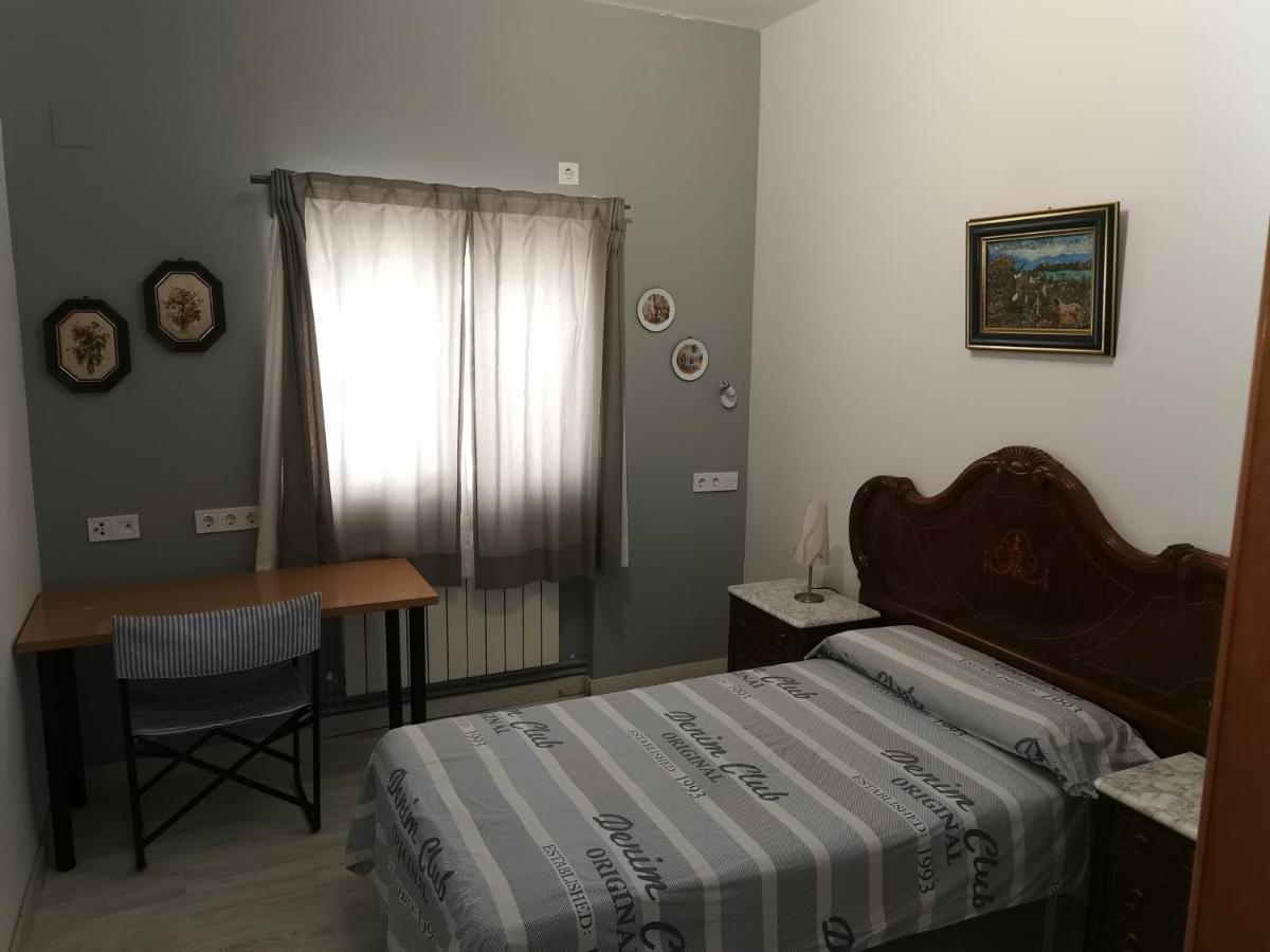 Villa "Luna De Segovia" 레가네스 외부 사진